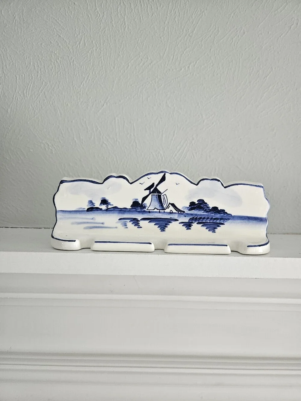 Vintage Delft Blue Ceramic Decorative Wall Mounted Toothbrush/Brush Holder